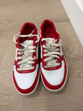 Skechers Red and White Women's Sneakers